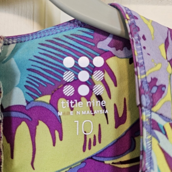 Title Nine Arabella Nimblene Halter Tropical Print Athletic Dress - Picture 7 of 9